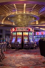 phwin apk game lobby showing sports and casino categories on mobile